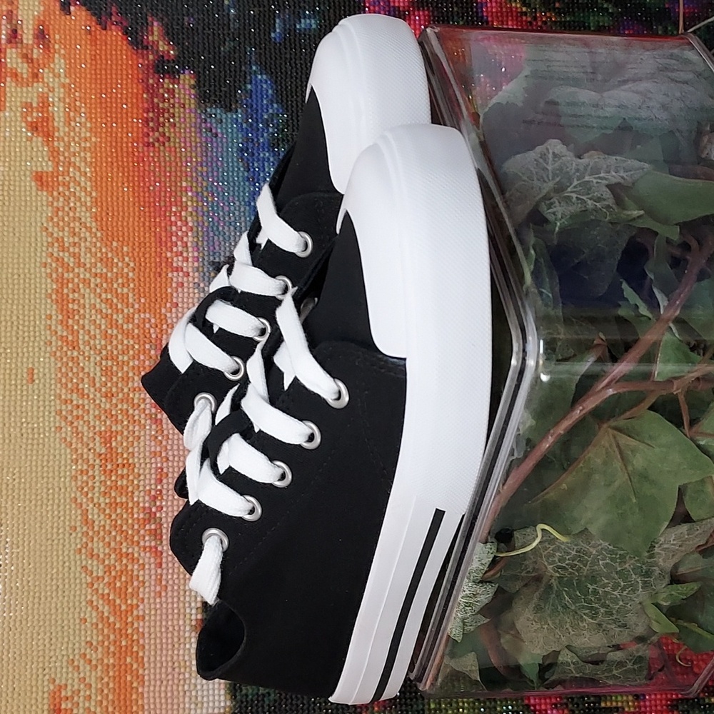 Boys Canvas Casual Lace-up Low-Top  Sneaker